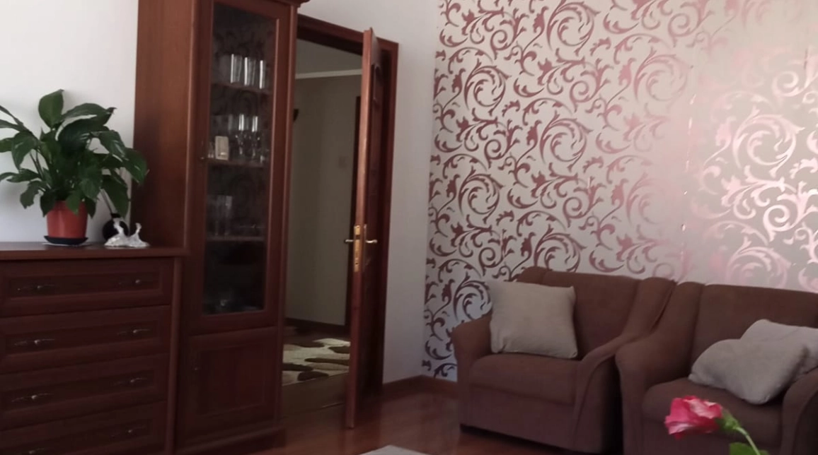 Oferta Maratei apartament 90 mp, 4 camere, decomandat, de vanzare,  Biserica Adventista / Scoala Daniela Cuciuc imagine 1