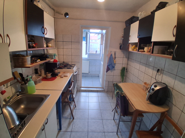 2 camere,  decomandat,  54 mp, de vanzare apartament in zona Canta,  (PROFI) 160448