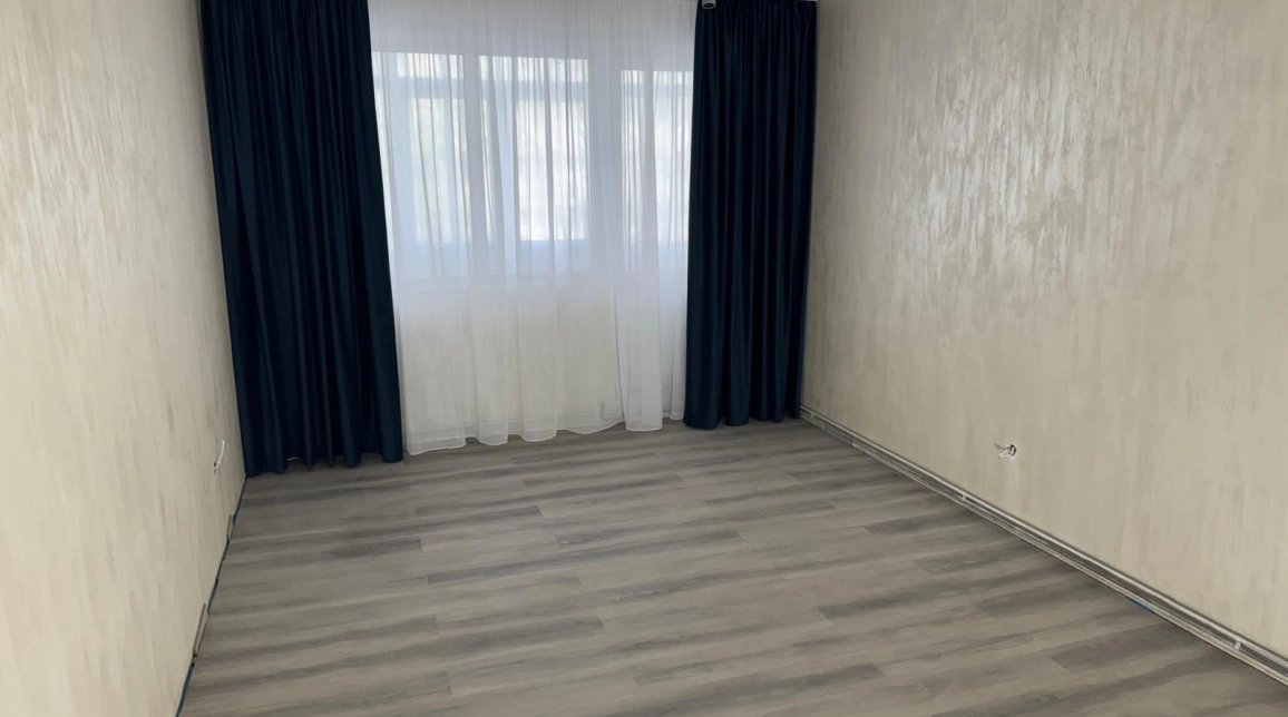 Oferta De vanzare apartament, 3 camere, decomandat, 72 mp, Alexandru cel Bun imagine 3