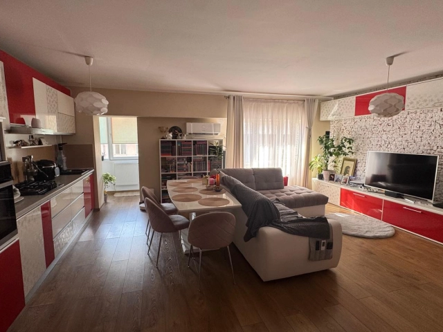 Apartament 3 camere - Nicolina