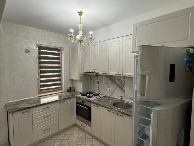 Apartament 3 camere - Popas Pacurari