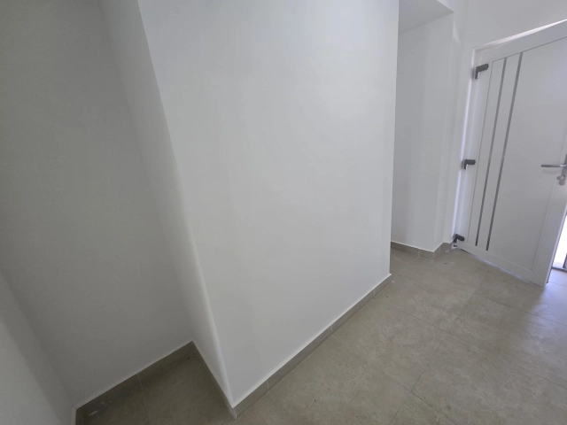 Apartament 4 camere - Bucium