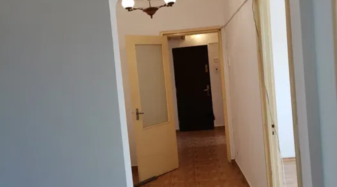 Oferta Apartament de inchiriat, 3 camere, decomandat, 70 mp, Alexandru cel Bun,  Rond Zimbru imagine 4