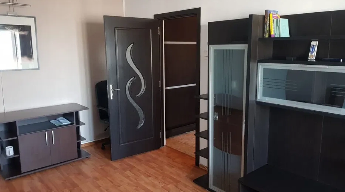 Oferta Apartament, 2 camere decomandat, 54 mp, Tatarasi, de inchiriat,  Biserica Sfantu Dumitru imagine 3