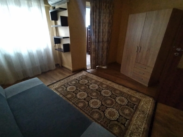 Apartament 2 camere - Centru