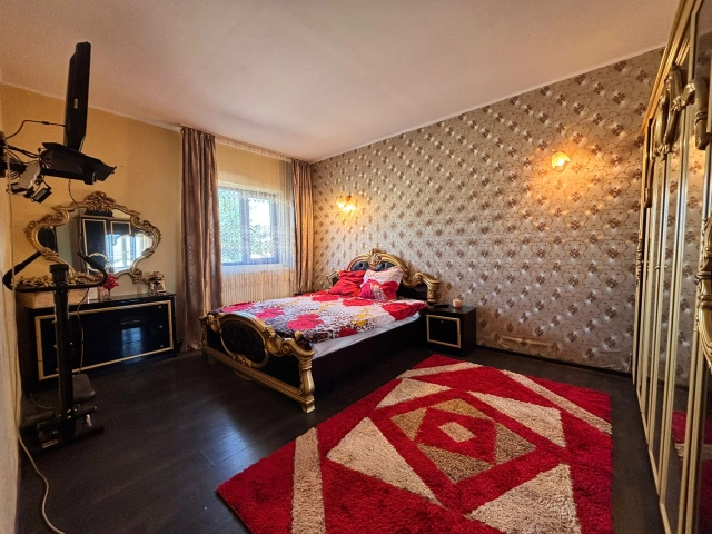 Apartament 6 camere - CUG
