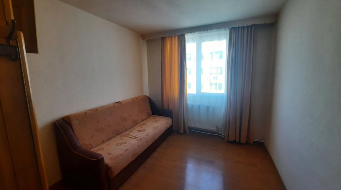 Oferta Apartament de vanzare, 3 camere, semidecomandat, 64 mp, Darmanesti,  Orion / Liceul de Informatica imagine 3
