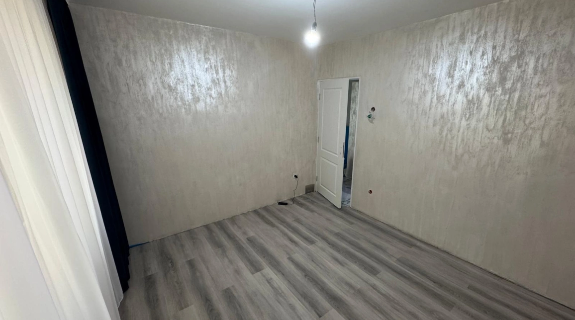 Oferta De vanzare apartament, 3 camere, decomandat, 72 mp, Alexandru cel Bun imagine 1
