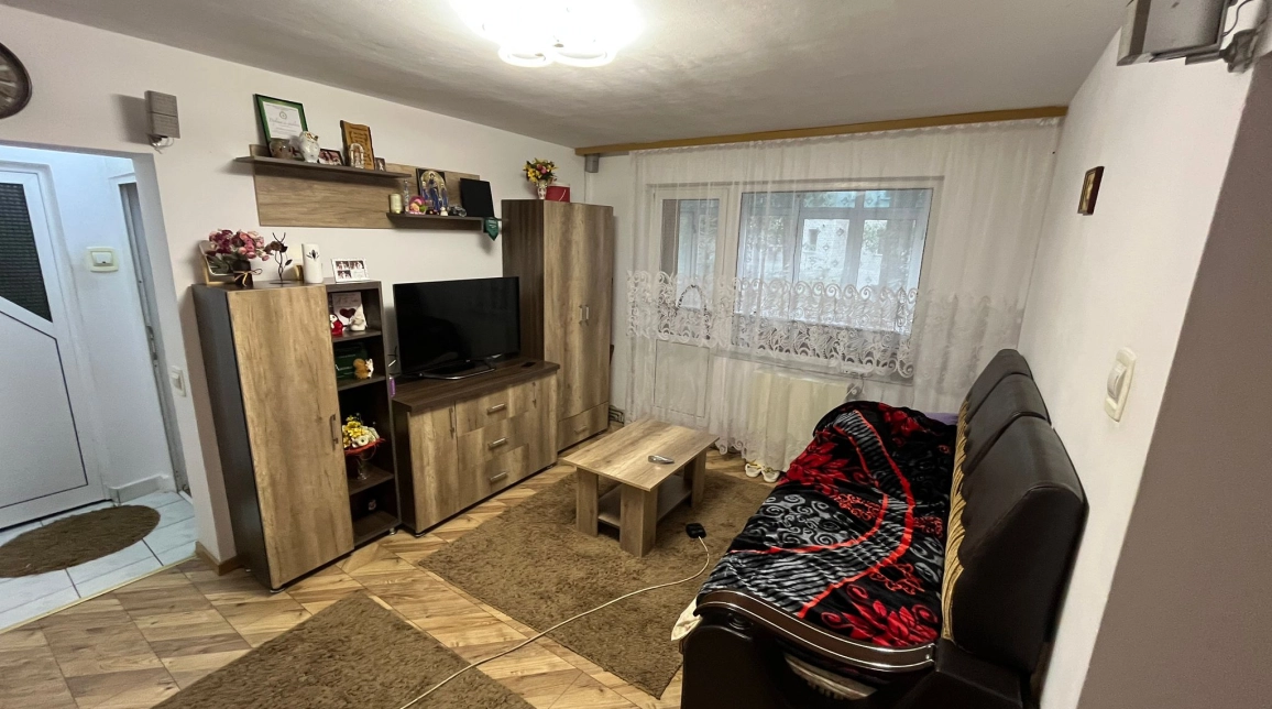 Oferta Podu Ros apartament 50 mp, 2 camere, semidecomandat, de vanzare,  Gara Internationala imagine 4
