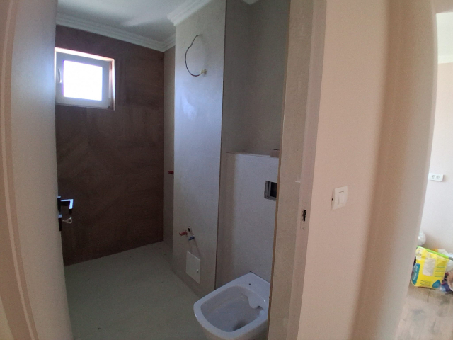 2 camere,  decomandat,  56 mp, de vanzare apartament in zona Podu Ros,  (Piata Nicolina Lidl) 162628