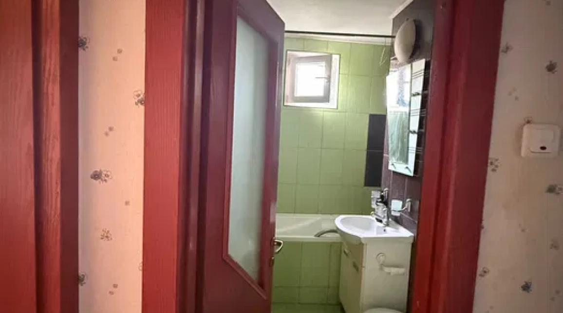 Oferta Apartament, 2 camere decomandat, 52 mp, Precista, de vanzare,  Careffour / Mare e Monte imagine 8