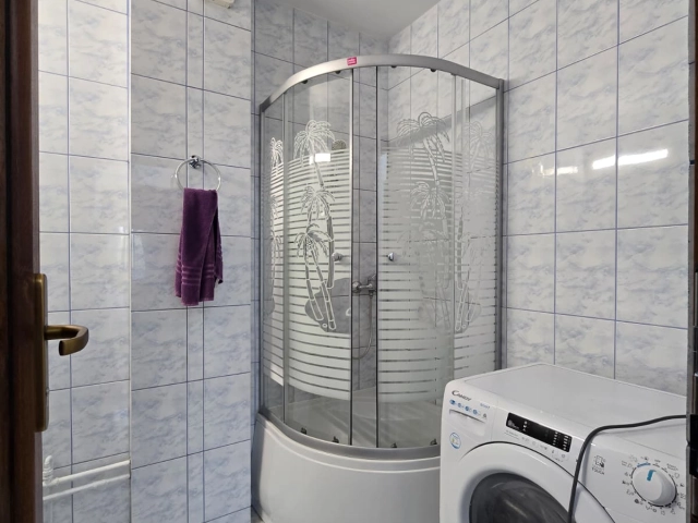 Apartament 3 camere - Alexandru cel Bun