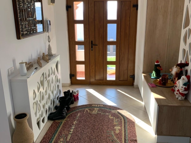 Apartament 4 camere - Valea Adanca