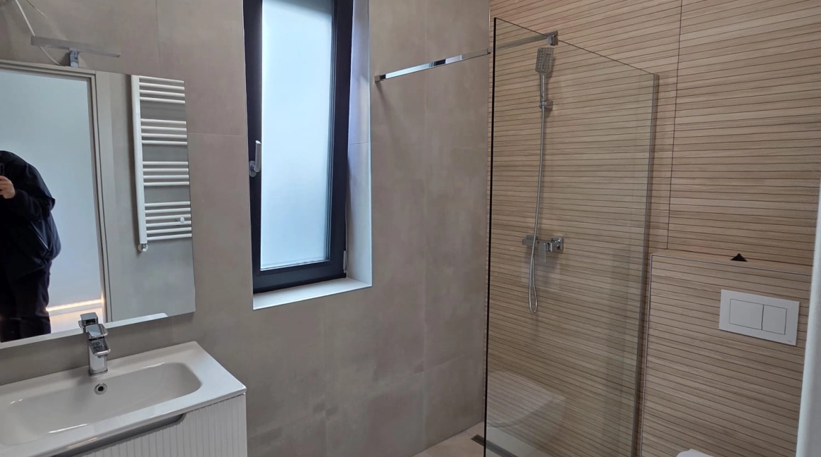 Oferta Casa, 4 camere , 120 mp, Miroslava, de vanzare,  Cresa Miroslava imagine 13