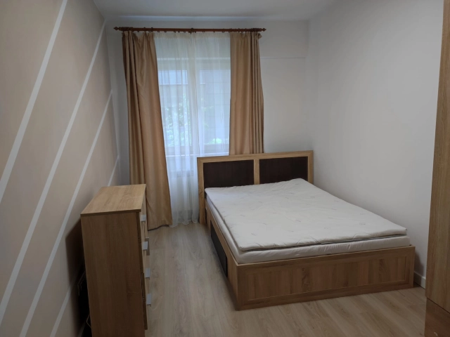 Apartament 3 camere - Tudor Vladimirescu