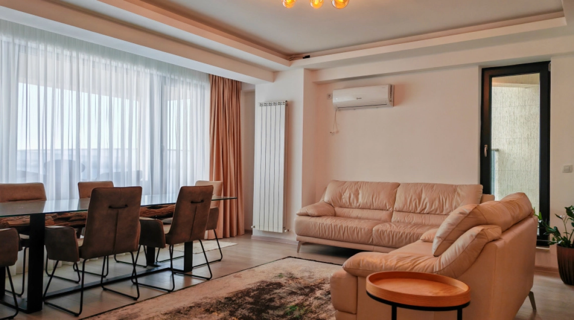 Oferta Mamaia Centru apartament nou 230 mp, 3 camere, decomandat, de inchiriat,  Butoaie imagine 1