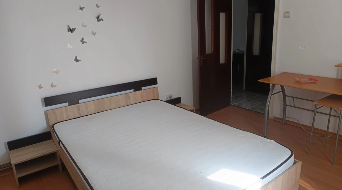 Oferta Apartament de inchiriat, 2 camere, semidecomandat, 50 mp, Podu Ros,  Scoala Gimnaziala Titu Maiorescu imagine 1