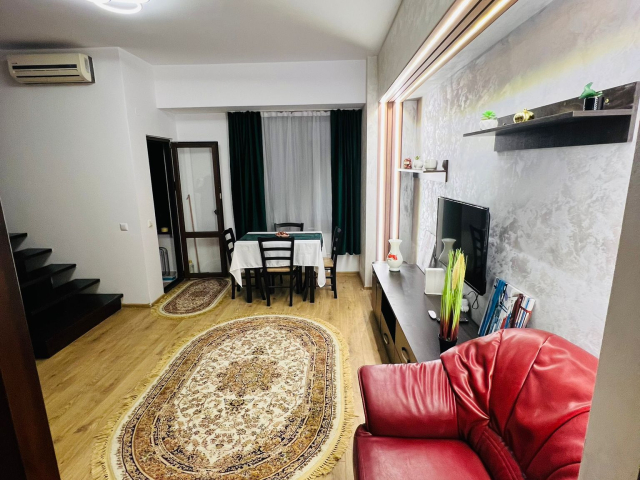 Apartament, 3 camere  duplex,  72 mp, Central, de inchiriat,  (PalasMall) 162661