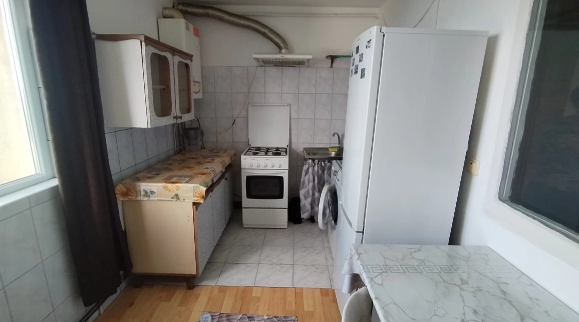 Oferta Apartament, 1 camera decomandat, 32 mp, Tatarasi, de inchiriat,  Piata 2 baieti imagine 5
