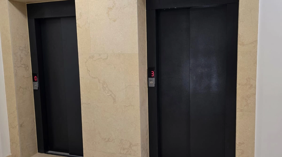 Oferta 2 camere, decomandat, 58 mp, de vanzare apartament in zona Nicolina,  Nicolina 2 - Bd Poitiers, cu Parcare inclusa imagine 17