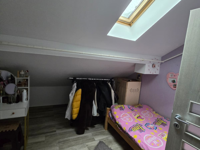 Apartament, 4 camere  decomandat,  70 mp, CUG, de vanzare,  (Lidl Visoianu) 160991