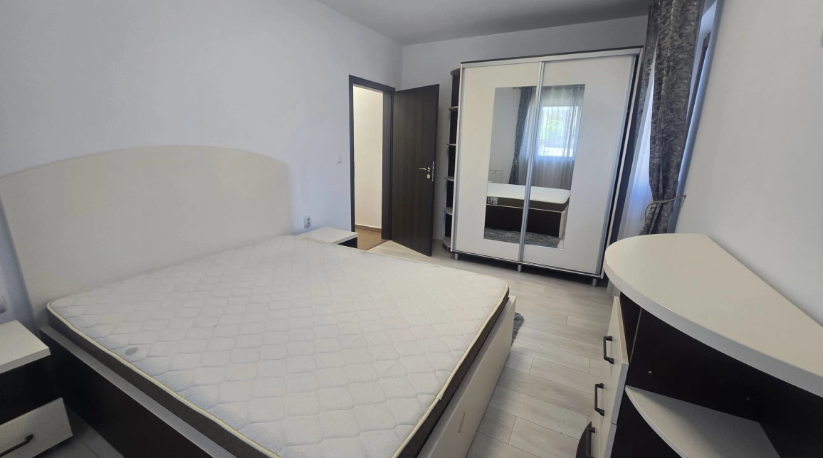 Oferta Centru apartament 72 mp, 3 camere, decomandat, de vanzare,  Intre Tudor Vladimirescu si Palas imagine 6