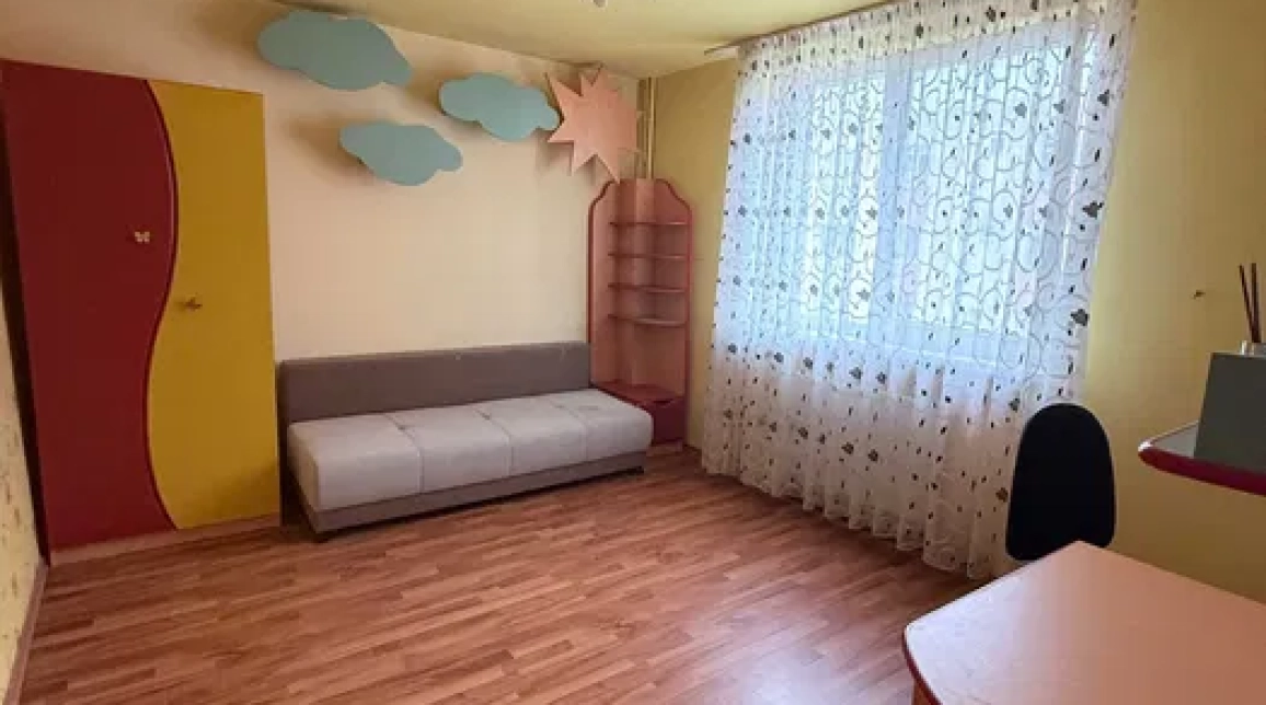 Oferta Apartament, 2 camere decomandat, 52 mp, Precista, de vanzare,  Careffour / Mare e Monte imagine 2