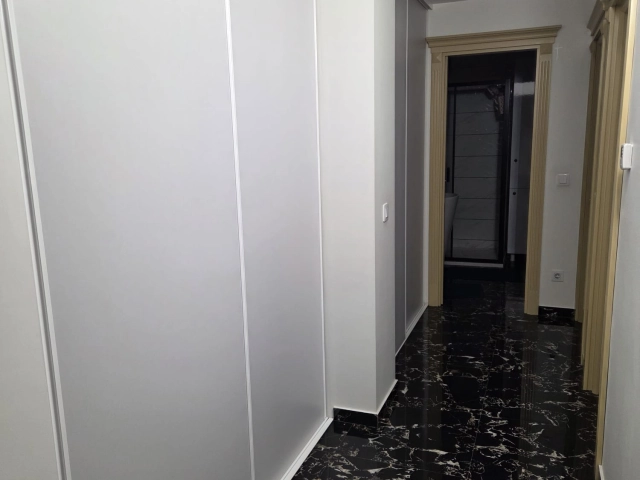 Apartament 3 camere - Nicolina