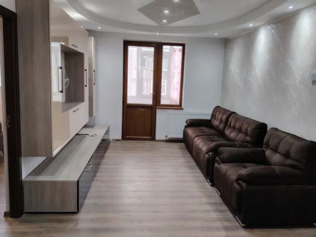 Maratei apartament  86 mp, 4 camere,  decomandat, de vanzare,  (Bradet) 163399