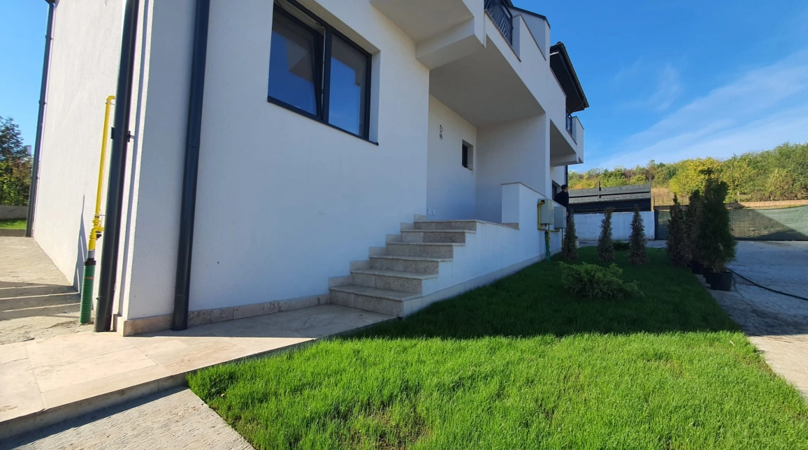 Oferta 4 camere, 103 mp, de vanzare casa in zona Bucium,  Visani imagine 17