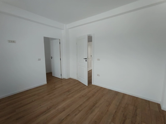 Apartament 4 camere - Valea Lupului