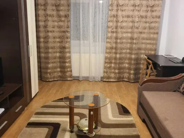 De inchiriat apartament, 1 camera,  decomandat,  36 mp, Podul de Fier,  (Profi) 162167