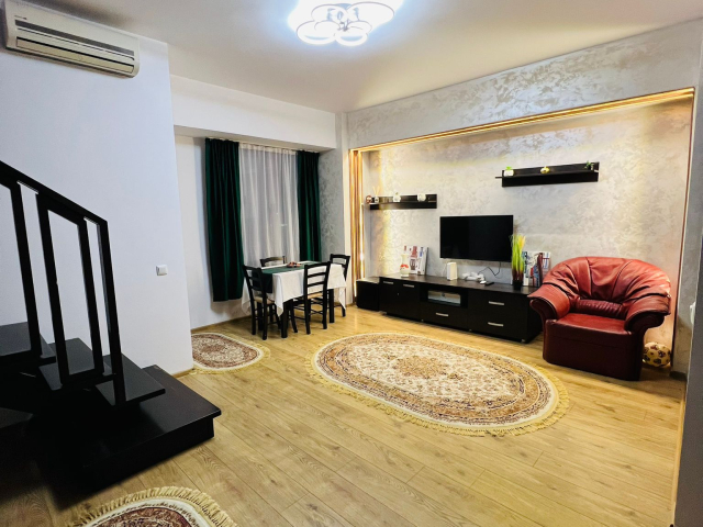 Apartament, 3 camere  duplex,  72 mp, Central, de inchiriat,  (PalasMall) 162661