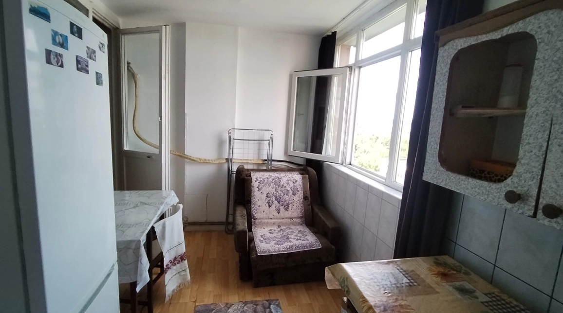 Oferta Apartament, 1 camera decomandat, 32 mp, Tatarasi, de inchiriat,  Piata 2 baieti imagine 6