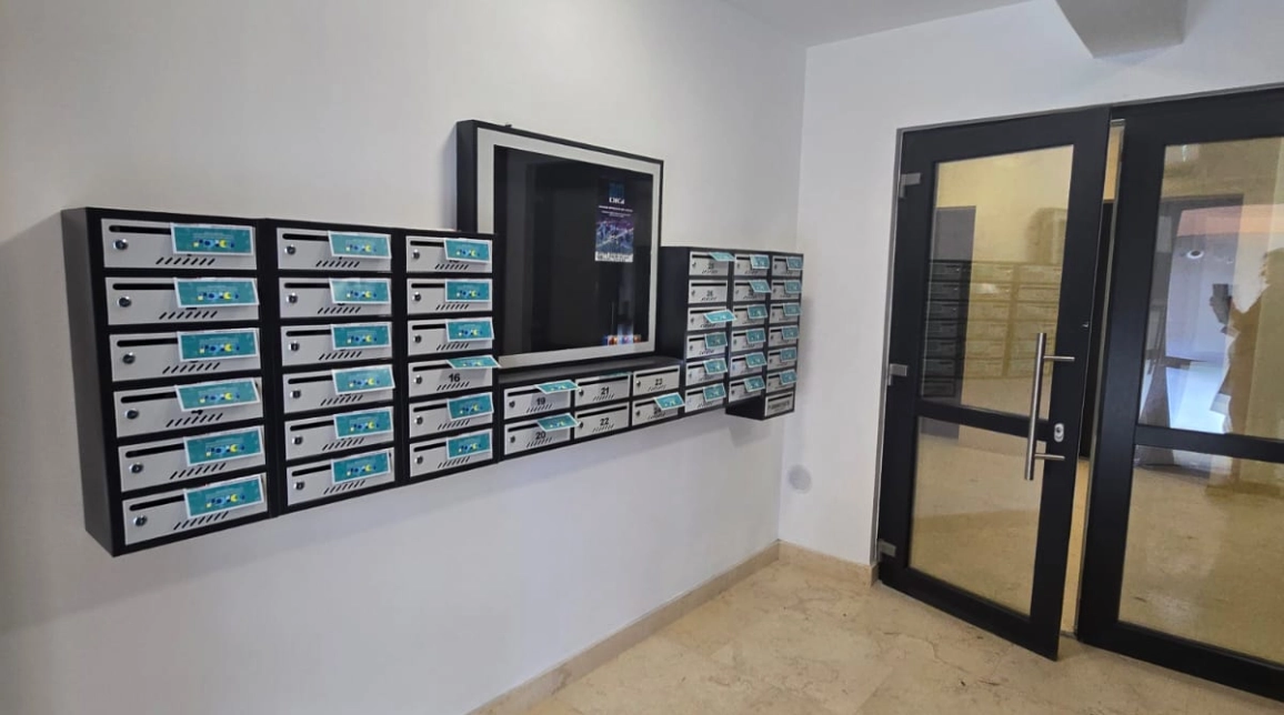 Oferta 2 camere, decomandat, 58 mp, de vanzare apartament in zona Nicolina,  Nicolina 2 - Bd Poitiers, cu Parcare inclusa imagine 18