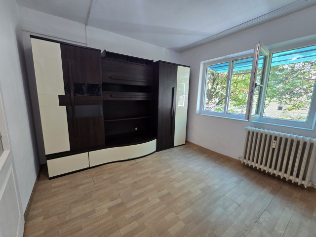 Apartament, 1 camera  garsoniera,  16 mp, Podu Ros, de vanzare,  (Hotel Victoria ) 163441