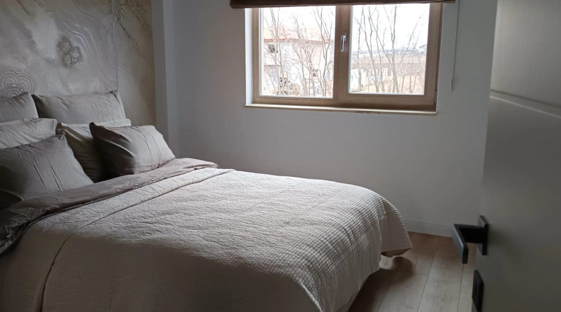 Oferta 4 camere, 106 mp, de vanzare casa in zona Valea Lupului,  mai sus de str Victoriei imagine 7