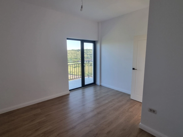 Apartament 4 camere - Valea Adanca