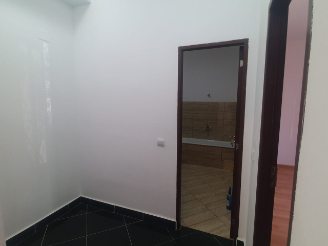 Spatiu comercial Calea Romanului White Lady  50mp  162459