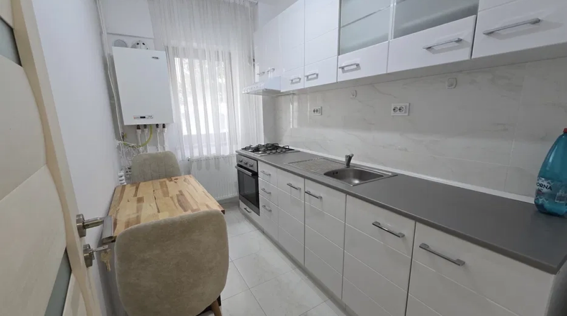 Oferta Apartament, 2 camere decomandat, 45 mp, Bucium, de inchiriat,  Lidl imagine 1