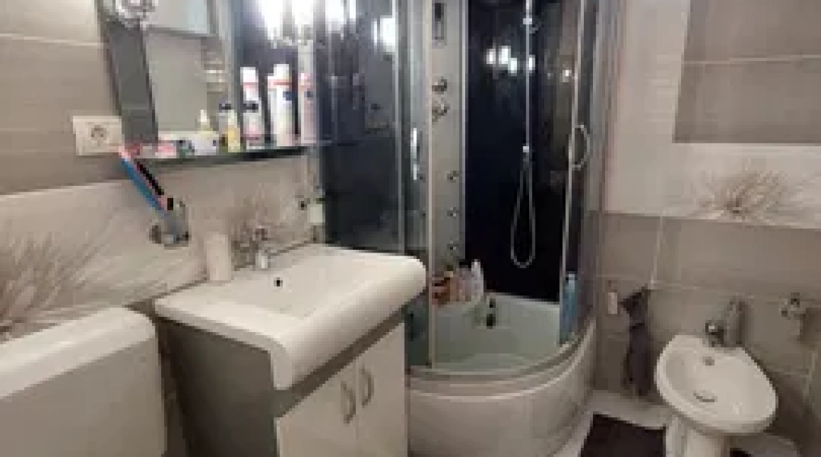 Oferta 2 camere, semidecomandat, 63 mp, de vanzare apartament in zona Darmanesti imagine 7