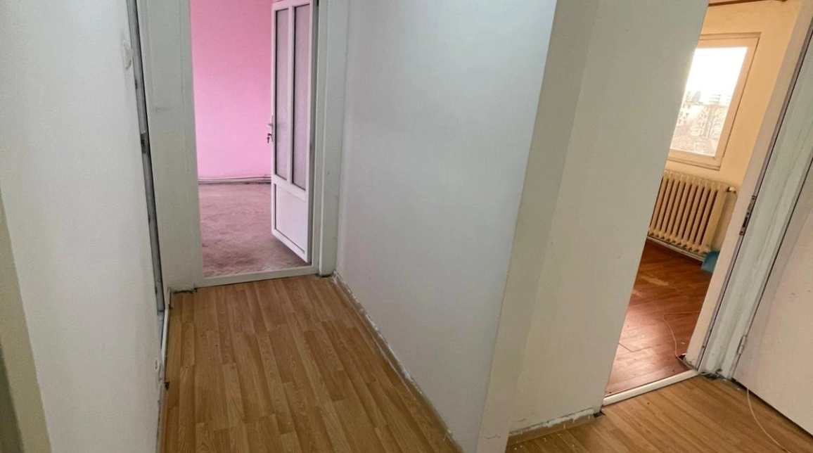 Oferta 3 camere, decomandat, 65 mp, de vanzare apartament in zona Podu Ros,  Cantemir imagine 1