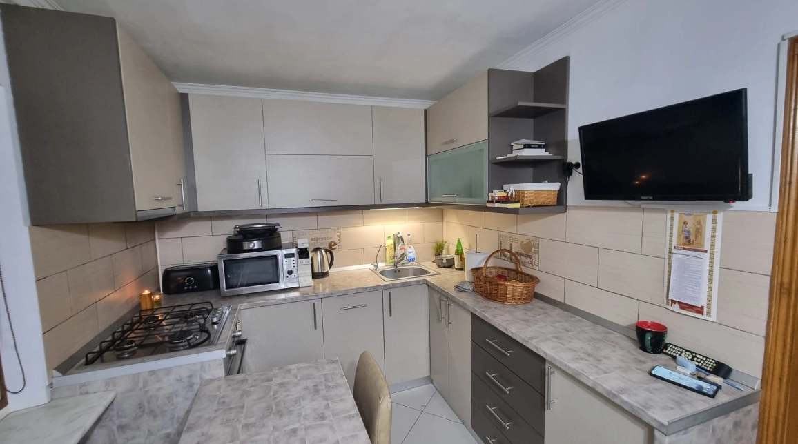 Oferta Apartament de vanzare, 4 camere, decomandat, 81 mp, Nicolina,  Nicolina 2 - Libertatii imagine 10