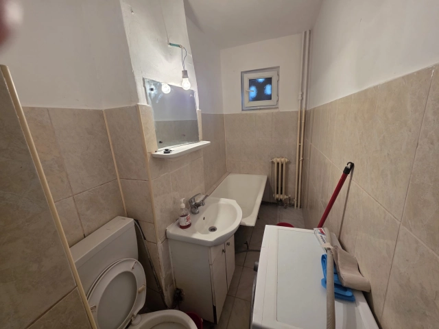 Apartament 3 camere - Alexandru cel Bun