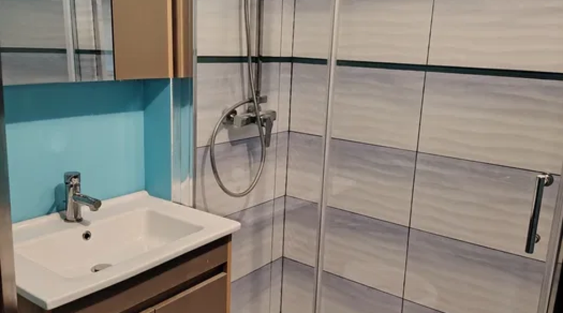 Oferta Maratei apartament 86 mp, 4 camere, decomandat, de vanzare,  Bradet imagine 7