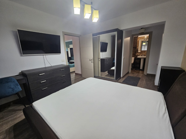 3 camere,  open-space,  70 mp, de inchiriat apartament in zona Tatarasi,  (Lidl - Newton Residence ) 156453