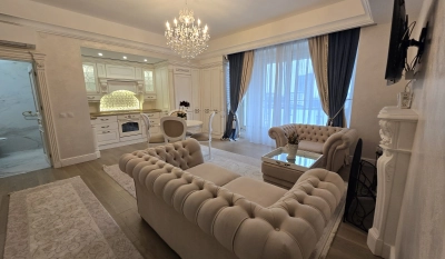 Apartament 3 camere - Centru