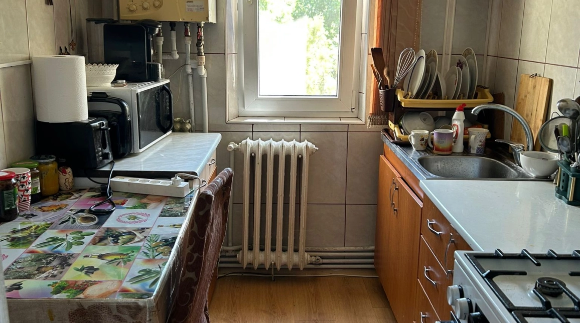 Oferta Pacurari apartament 56 mp, 3 camere, semidecomandat, de vanzare,  ALPHA BANK imagine 7