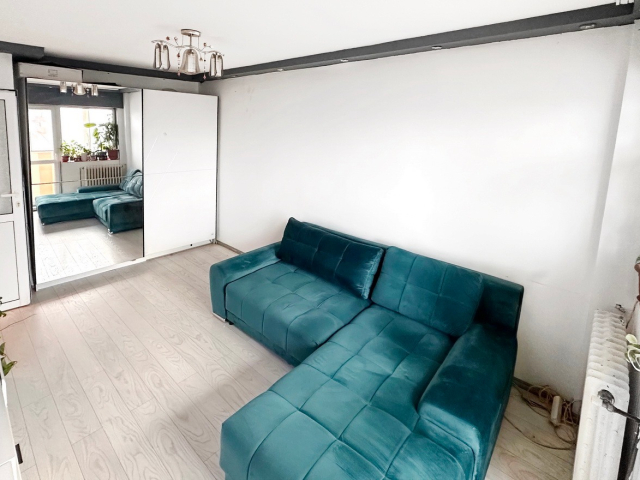 Apartament de vanzare, 2 camere,  decomandat,  58 mp, Pacurari,  (ALPHA BANK) 162325