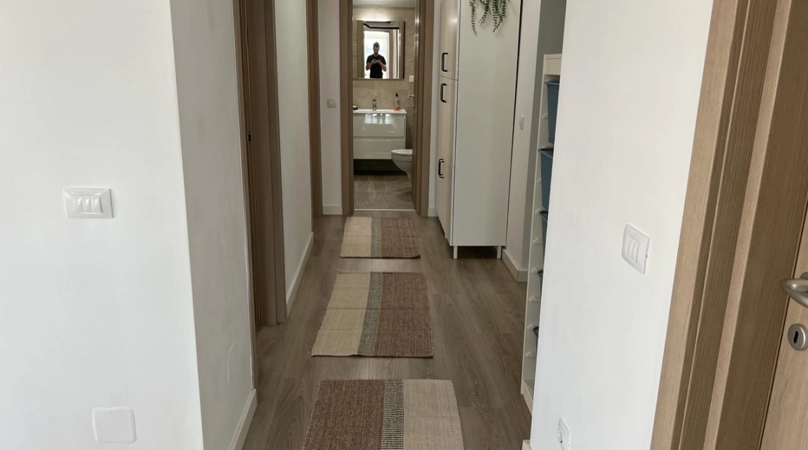 Oferta De vanzare apartament, 3 camere, decomandat, 80 mp, Tudor Vladimirescu,  Vis a vis de Iulius Mall imagine 3